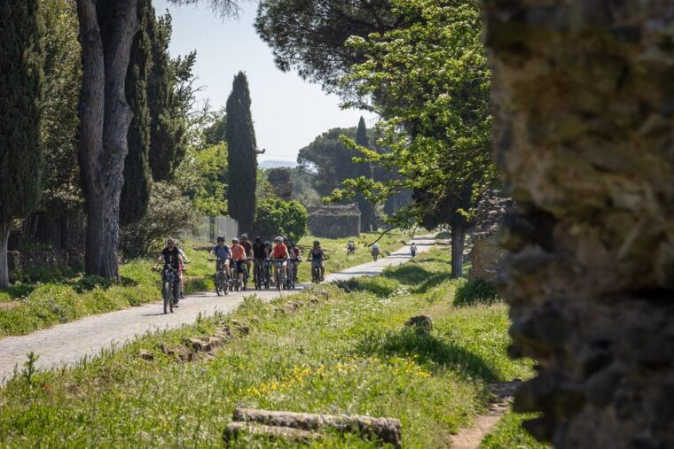 Top Electric MTB Adventure on Appian Way & Aqueducts, (26km) - Itinerary Breakdown for the Tour