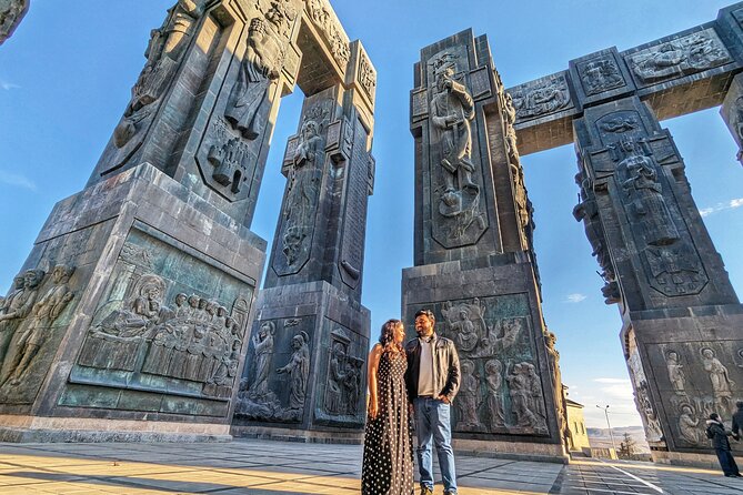 Top Highlights of Tbilisi: Old City Sameba Chronicles of Georgia - Historical Metekhi Cathedral Visit