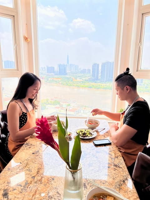 Top Home Cooking Class With Stunning River View AC Kitchen - Good To Know