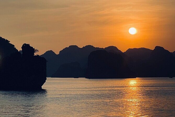 Top Lan Ha Bay Sunset Tours Departing from Cat Ba Island - Exploring the Itinerary: What You Can Expect