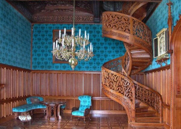 TOP of Moravia: Lednice Castle + Boat Tour (From Bratislava) - Group Size and Accessibility