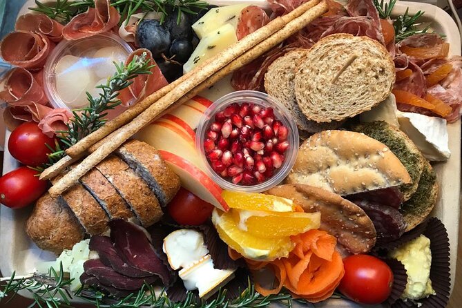 Top of Tasting Rare Cheese, Unique Salami Wine - Starter: Mix Cheese and Charcuterie