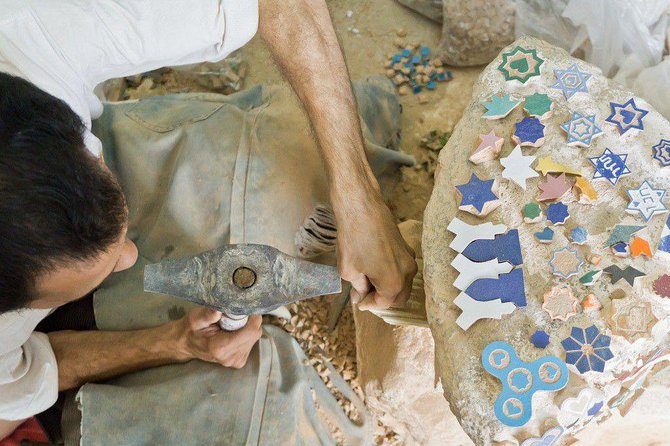 Top-Rated Attractions and Things to Visit in Fez With Your Private Local Guide - Fez Medina Exploration