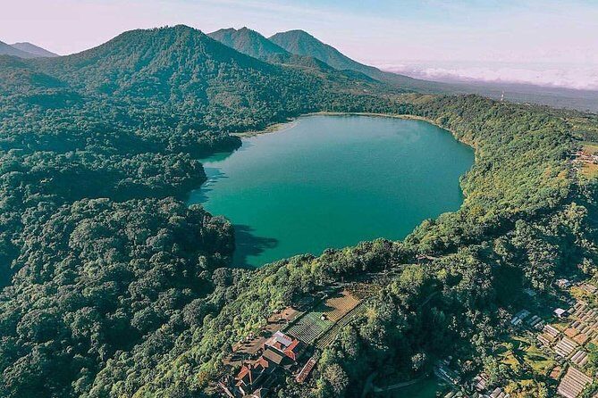 Top scenic Ulundanu & Tanah lot Temple & Banyumala Waterfall - Good To Know