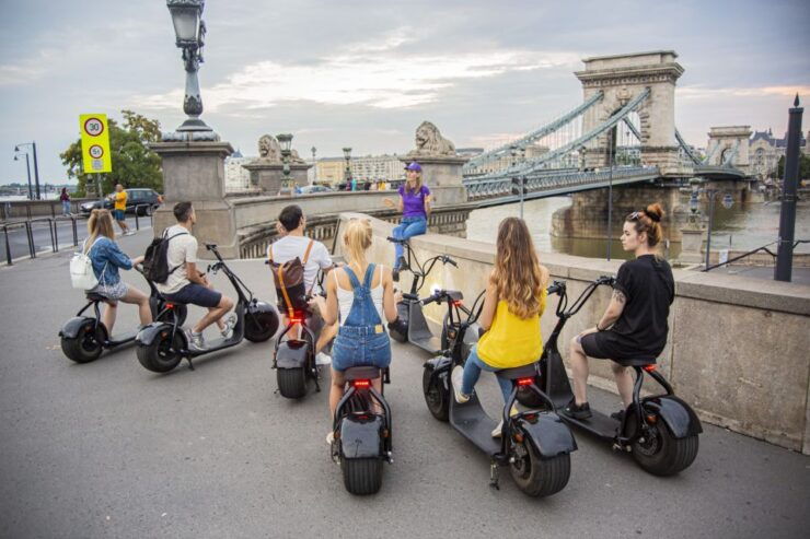 Top Sights of Castle on E-Scooter Incl. Fisherman's Bastion - Fishermans Bastion: Architectural Marvel