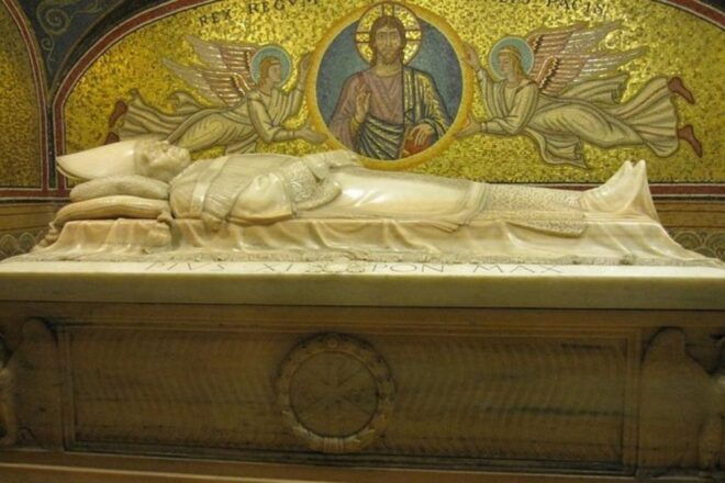 Top Tour: Colosseum and Vatican With Car at Your Disposal 8h - Inclusive Features