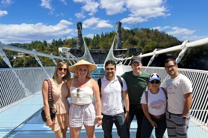 Top Zhangjiajie Mini Group Tour: Glass Bridge & Tianmen Mountain - Exploring the Zhangjiajie Mini Group Tour: A Deep Dive