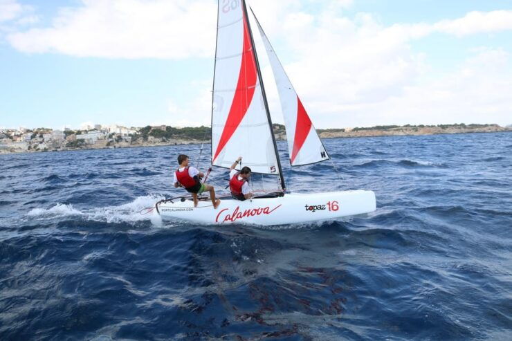 Topaz Catamaran Rental - Good To Know