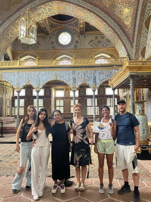 Topkapi Palace & Harem, Skip-the-Line Entry with SMALL GROUP - Who Should Consider This Tour?