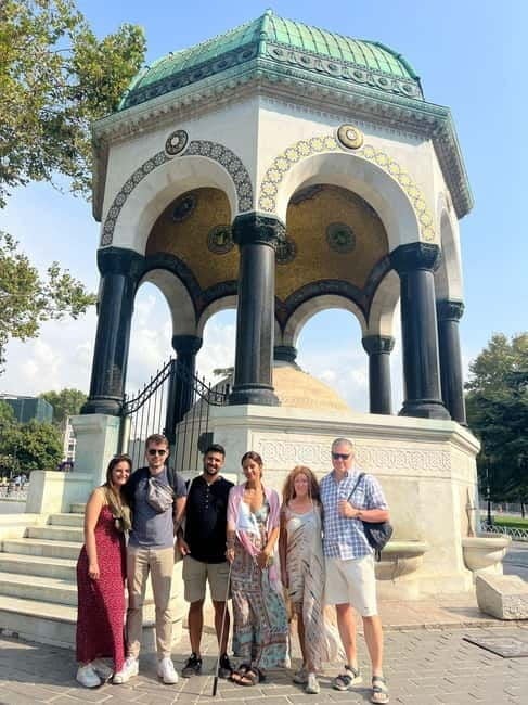 Topkapi Palace & Harem, Skip-the-Line Entry with SMALL GROUP - FAQs