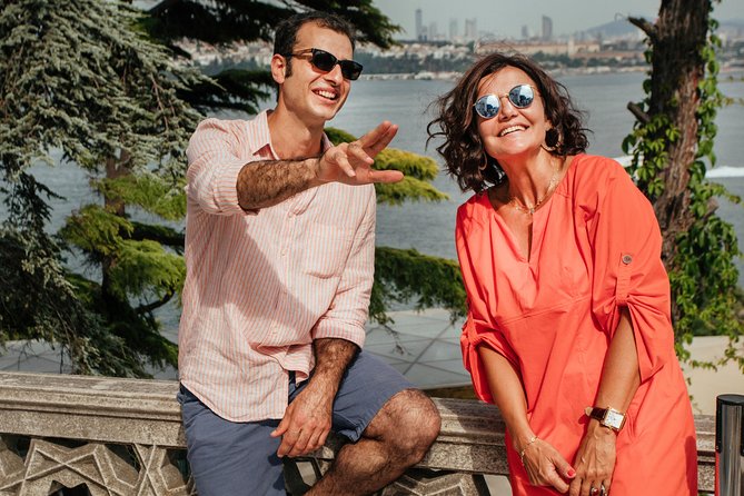 Topkapi Palace & Surroundings Private Tour With Locals - Tour Highlights