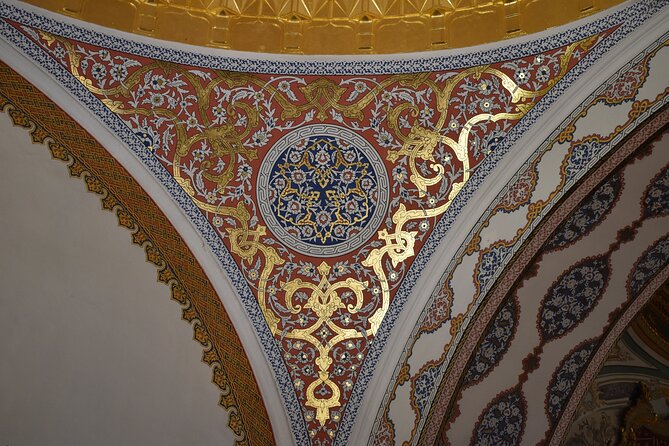 Topkapi Palace Tour: Scenes of the Ottoman Empire - Tour Highlights