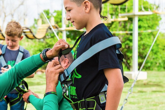 Toro Verde 7 Zipline Tour Plus the Beast PICKUP INCLUDED - Safety Orientation and Equipment Fitting