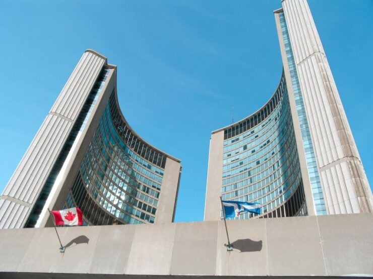 Toronto: 2-Hour Downtown Walking Tour - Experience Highlights and Sightseeing