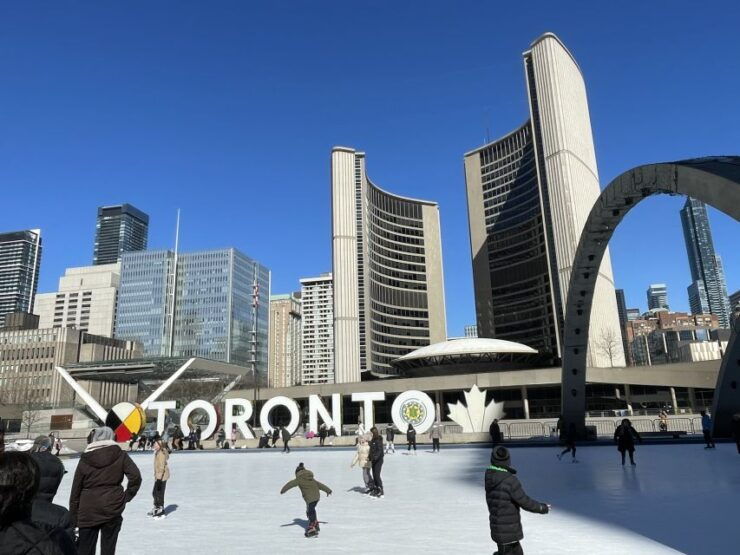 Toronto: City's Greatest Hits Walking Tour - Tour Experience