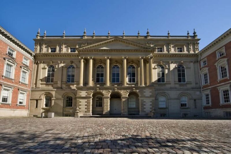 Toronto Couples Private Tour: Bustling Squares, Serene Parks - FAQ