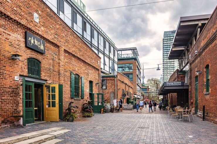 Toronto: Distillery District City Exploration Game - Activity Overview