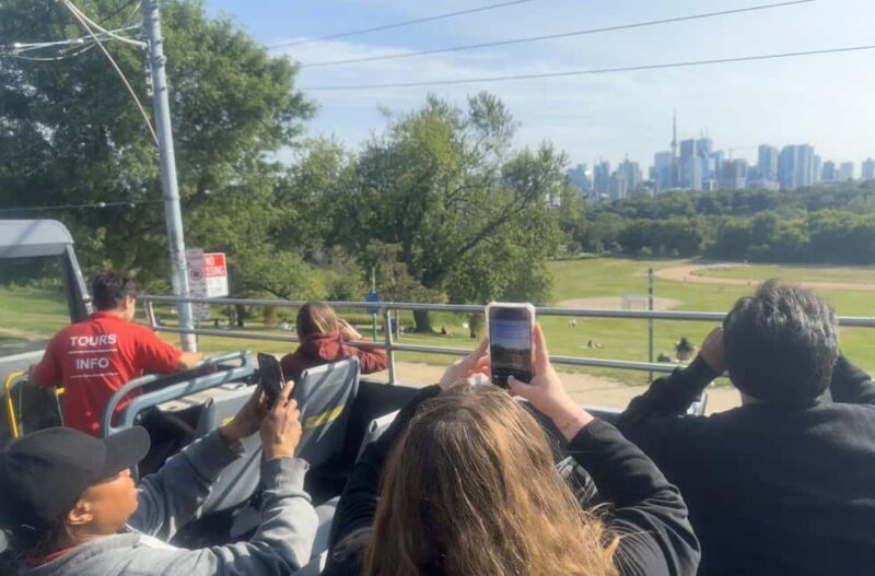 Toronto East Neighbourhoods Tour: Open Top Bus & Live Guide - An In-Depth Look at the Toronto East Neighbourhoods Tour