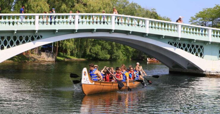 Toronto: Fall Foliage Canoe Tour of the Toronto Islands - Booking Information
