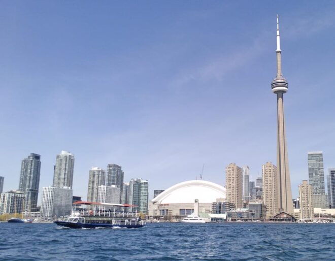 Toronto: Guided Harbor and Islands Sightseeing Cruise - Operating Season