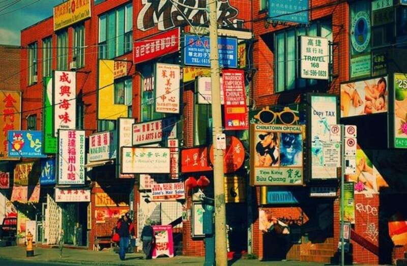 Toronto: Guided Walking Tour of Must-See Attractions - Authentic Experiences & Real-World Insights