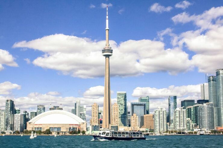 Toronto: Harbor and Islands Sightseeing Cruise - Experience