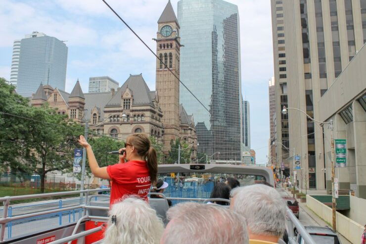 Toronto: Hop-On Hop-Off Sightseeing Bus Ticket - Ticket Redemption Information