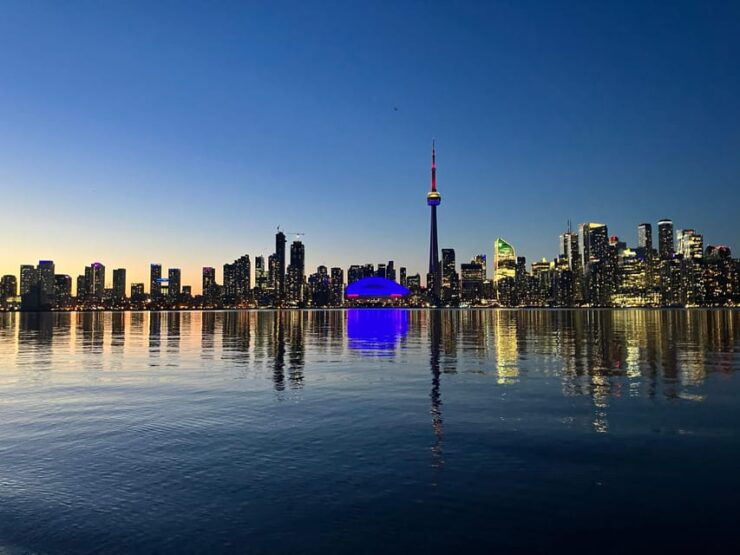 Toronto: Island Night Walk and Views of the City - Pricing and Reservations