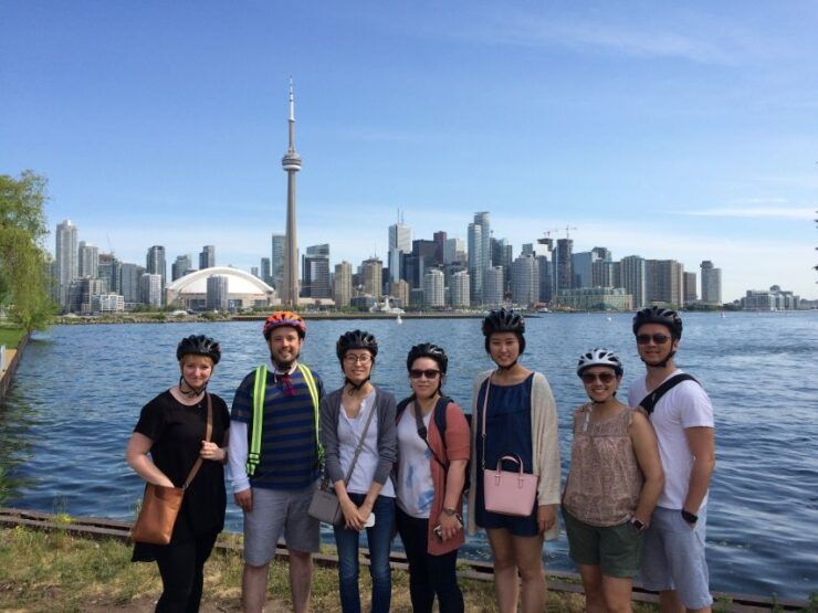 Toronto Islands: Morning or Twilight 3.5-Hour Bike Tour - Tour Duration and Language