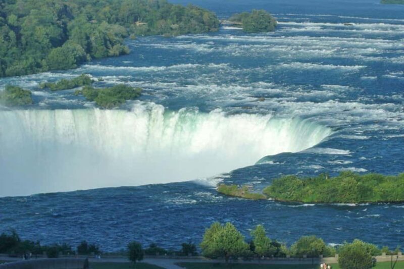 Toronto: Niagara Falls Day Tour with Boat Option - FAQs