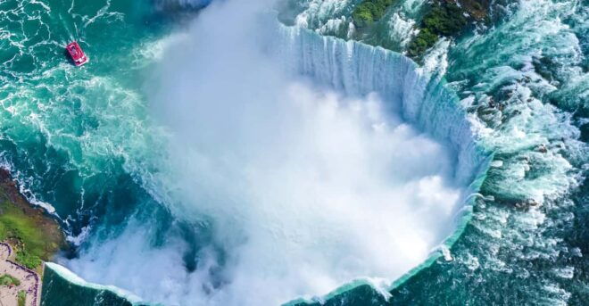 Toronto, Niagara Falls, Thousand Islands 2-Day From Montreal - Day 1 Itinerary