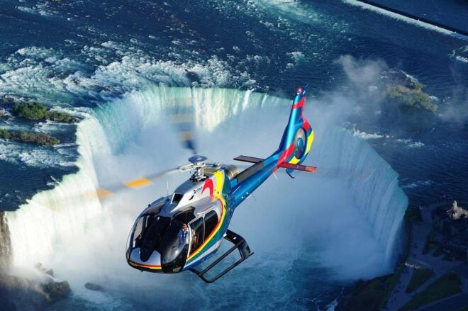 Toronto, Niagara Falls, Thousand Islands 2-Day From Montreal - Day 2 Itinerary