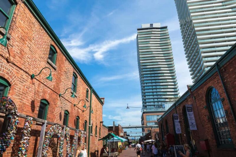 Toronto: Old Town Highlights Private Walking Tour - The Itinerary Breakdown: What You Can Expect