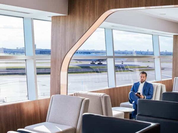 Toronto: Pearson Airport Plaza Premium Lounge Access - Booking and Reservation Options