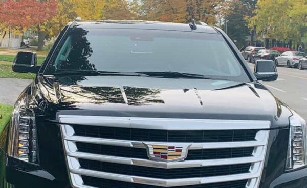 Toronto: Pearson Airport to Oakville Private Transfer - Smoking and Waiting Time