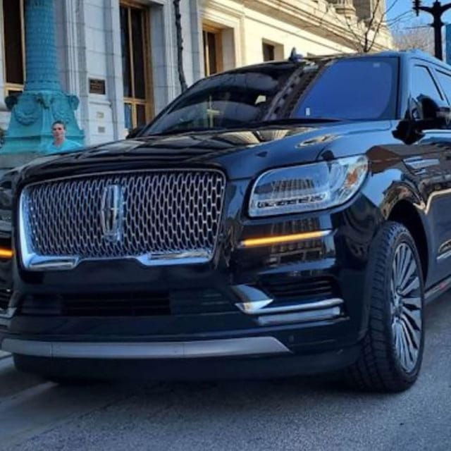 Toronto Pearson Airport (YYZ) Transfer to Hamilton - Amenities and Comfort