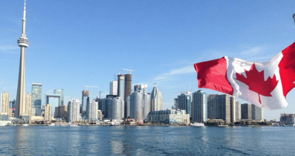 Toronto: Premium Harbor Cruise With Lunch, Brunch, or Dinner - Accessibility and Restrictions