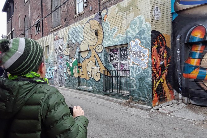Toronto Queen West Pastry Crawl - Exploring Queen Wests Street Art During the Crawl