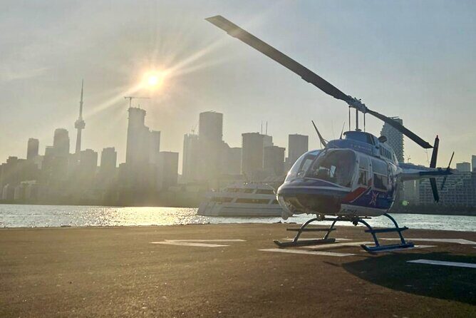 Toronto Skyline Helicopter Tour CN Tower Loop - Good To Know