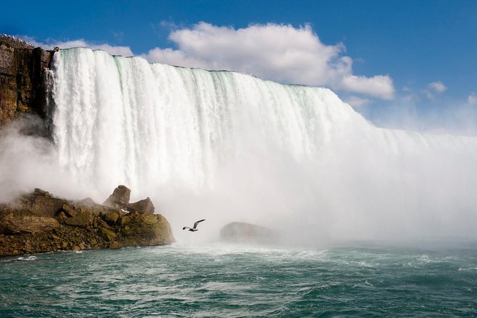 Toronto To Niagara Falls Day Tour (Includes Boat Cruise & Wine Tasting) - Tour Schedule
