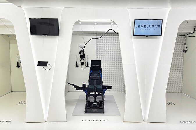 Toronto VR Flight Simulator Experience - Who Will Love This?