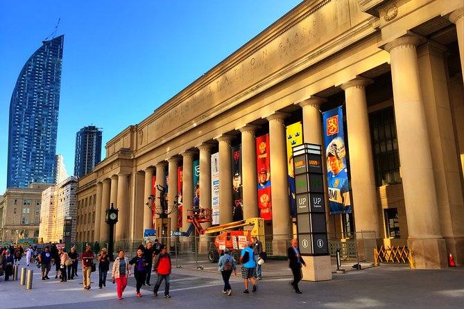 Torontos Financial District and City Halls: A Self-Guided Audio Tour - Discovering City Halls Architecture