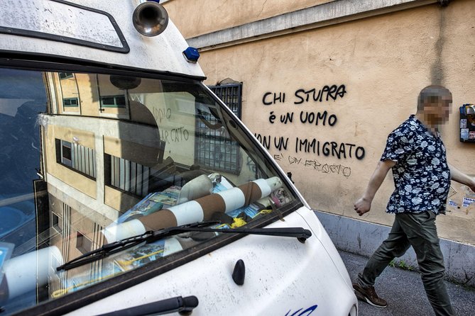 Torpignattara Photo Tour: Melting Pot, Street Art and Politics - Good To Know