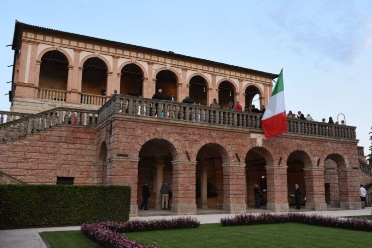 Torreglia: Villa Dei Vescovi - Villa Design and History