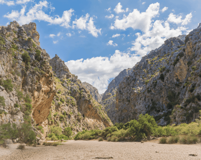 TORRENT DE PAREIS EXCURSION - Common Questions