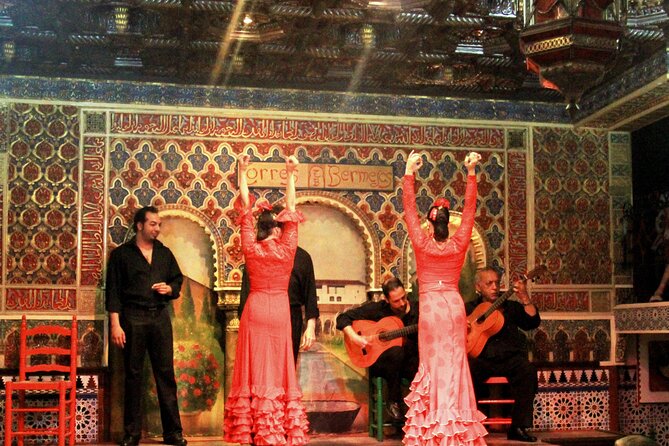 Torres Bermejas Flamenco Show in Madrid With Dinner, Tapas or Drink - Transportation and Scams