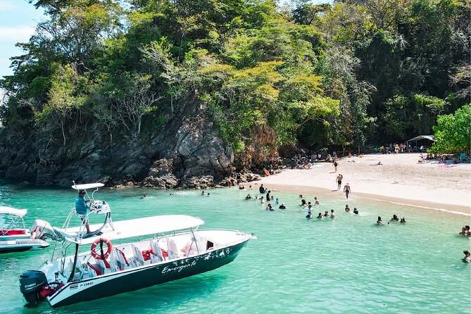 Tortuga Island Full Day Tour From San José With Lunch - Traveler Reviews