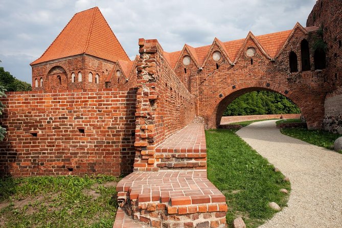 Torun Copernicus Trail and Old Town Private Walking Tour - Pricing and Booking