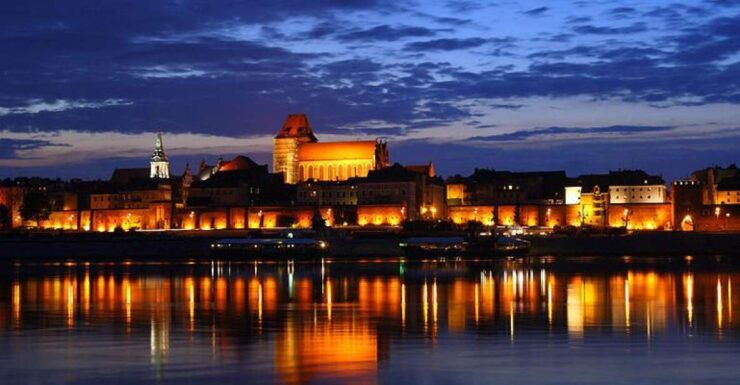 Toruń: Full-Day Tour of the City of Copernicus - Tour Details