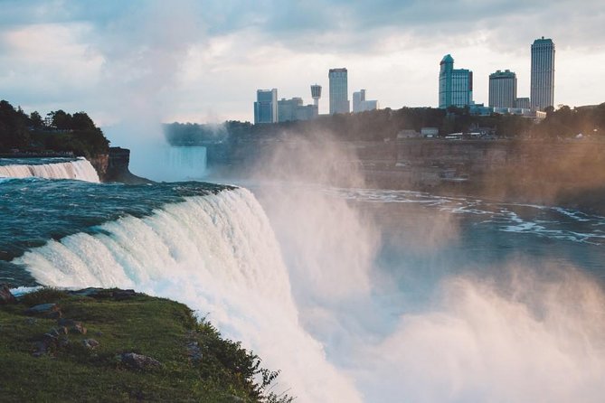 Total Eclipse Tour: Niagara Falls USA - Tour Highlights and Attractions